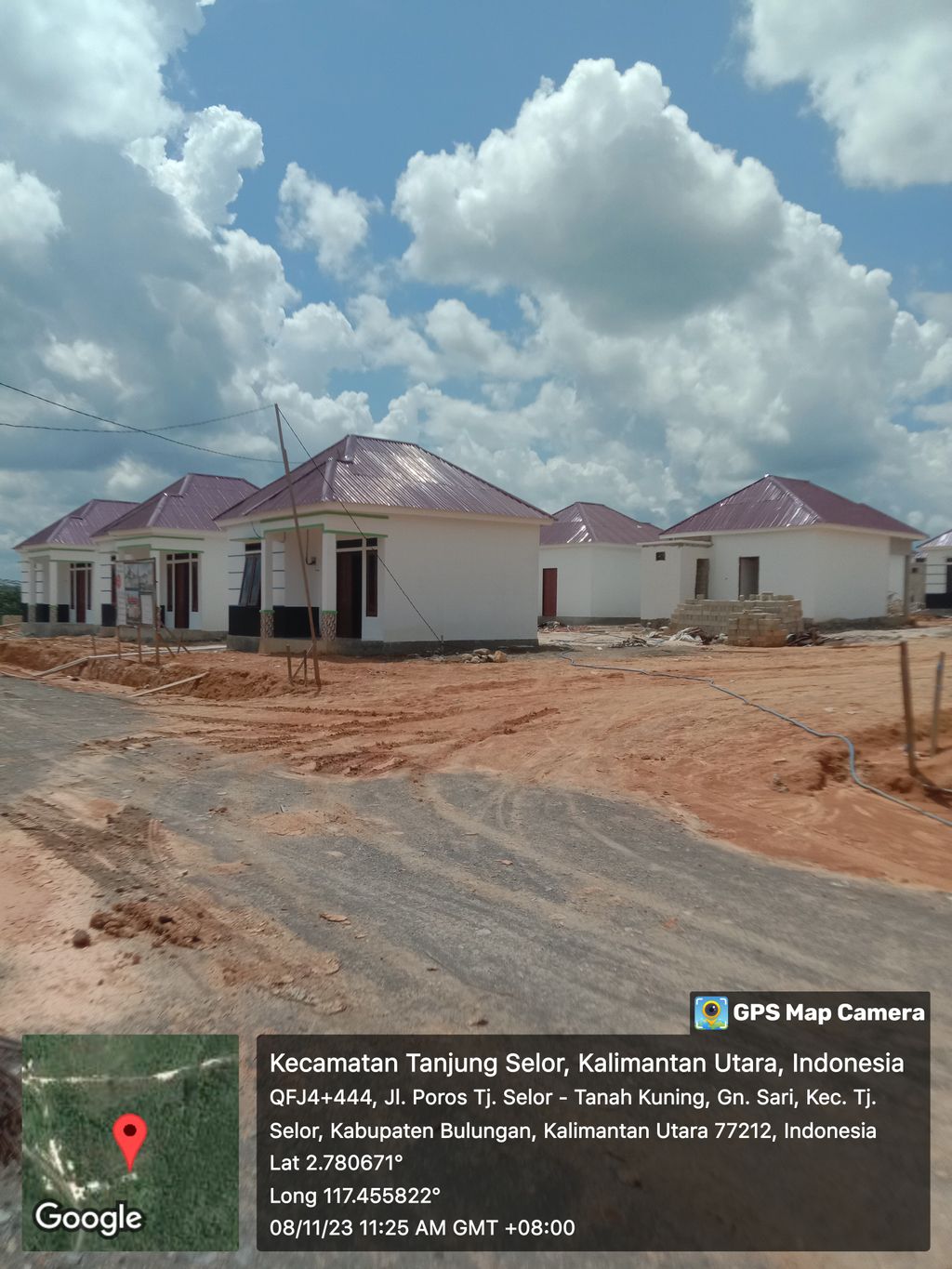 foto gerbang perumahan BUMI RAHAYU RESIDENCE