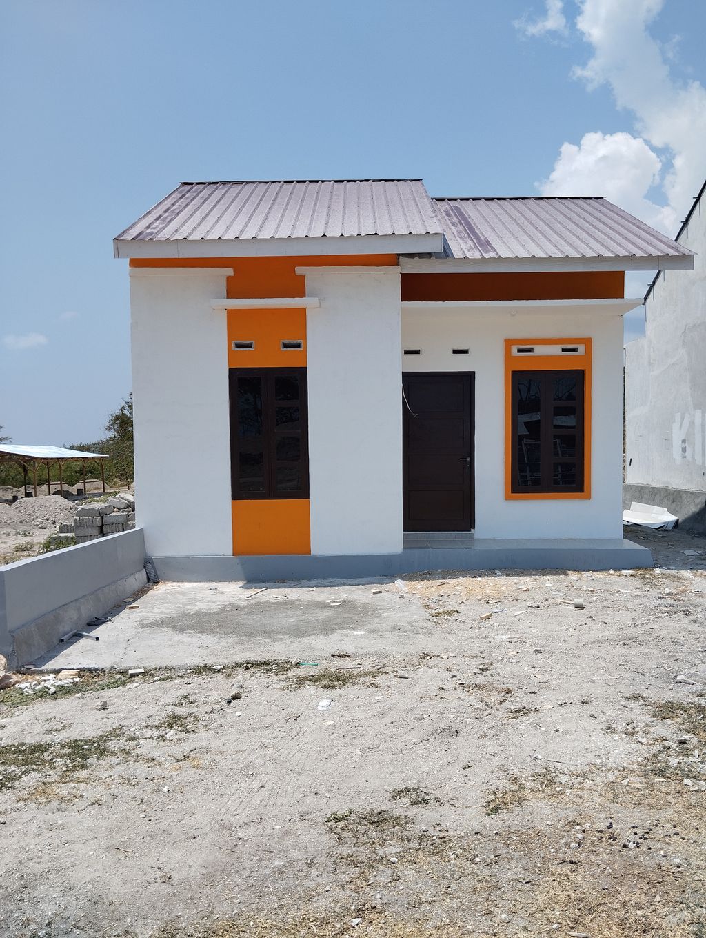 foto contoh rumah perumahan EKA PERMAI
