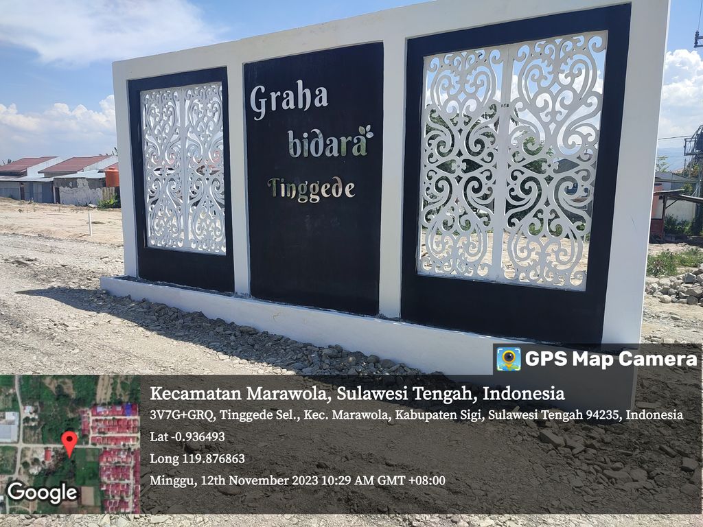 foto gerbang perumahan GRAHA BIDARA TINGGEDE