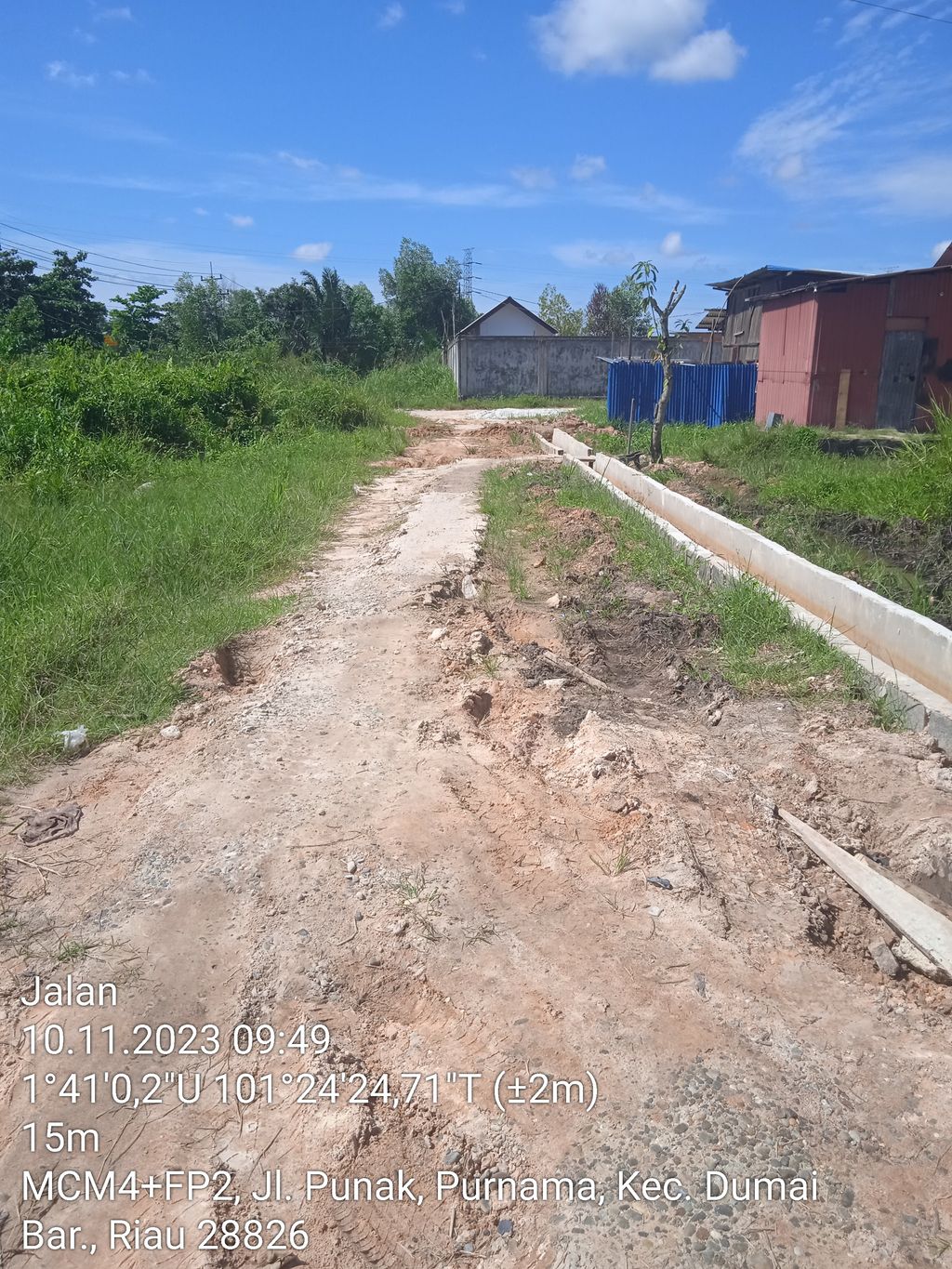 foto gerbang perumahan Griya Nafadya Punak