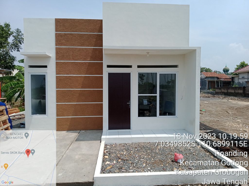 foto contoh rumah perumahan cemara sae residence