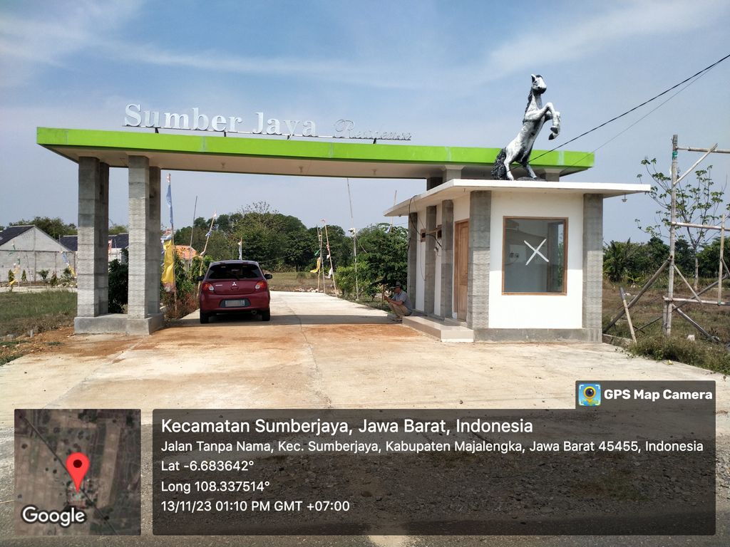 foto gerbang perumahan Sumberjaya Residence