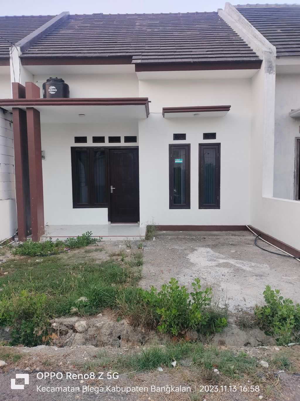 foto contoh rumah perumahan Anugerah Mawar Asri