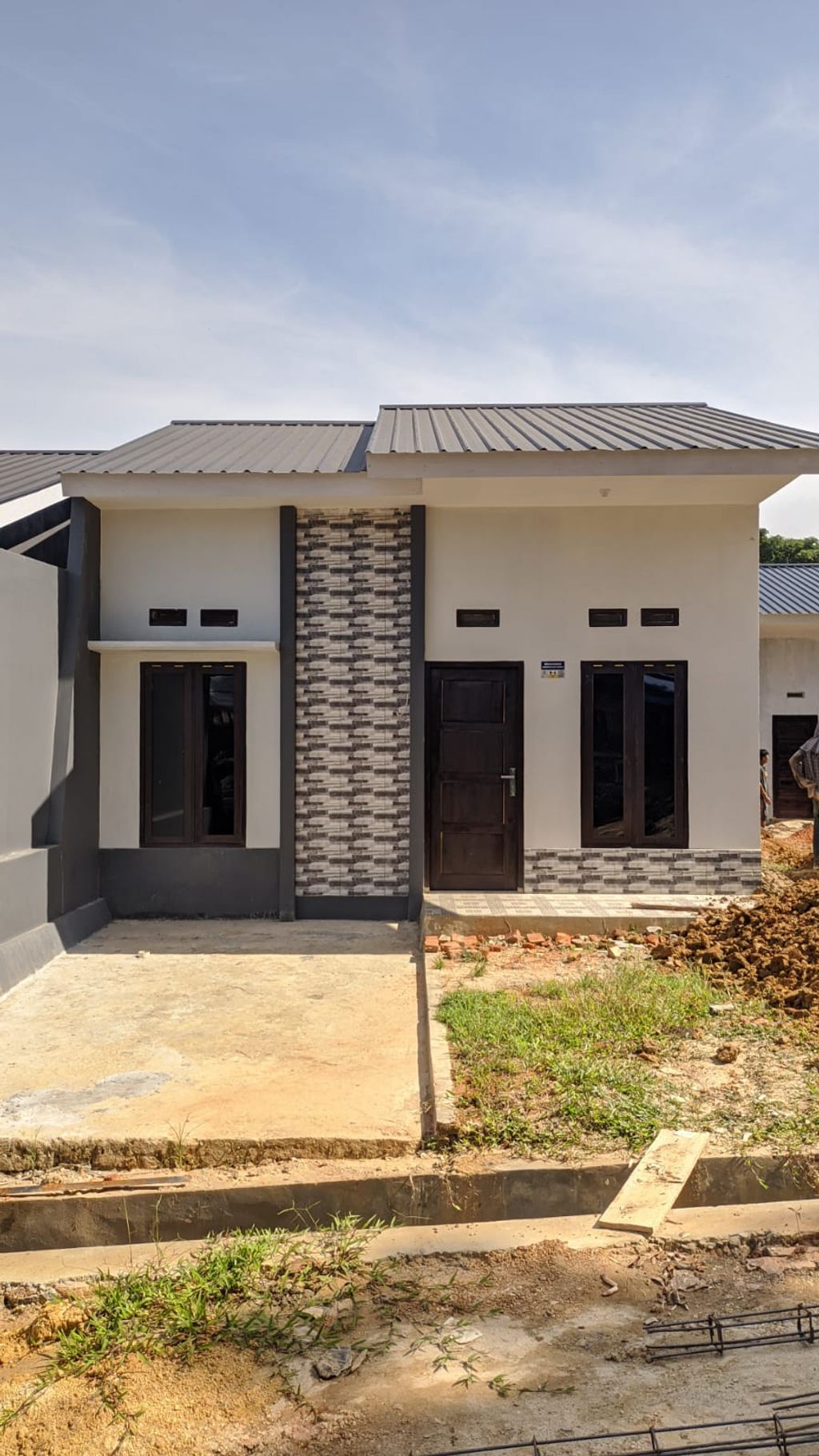 foto tampak rumah tipe 36 perumahan GRAND ANDIKA 8