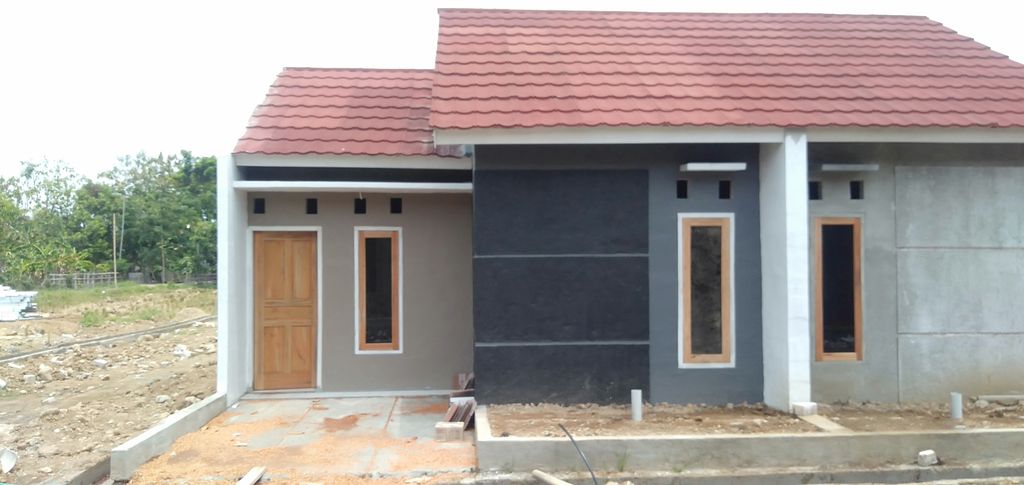 foto contoh rumah perumahan MARITZA NGADIJOYO