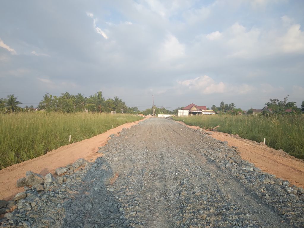 foto posisi tengah perumahan PERMATA RESIDENCE V