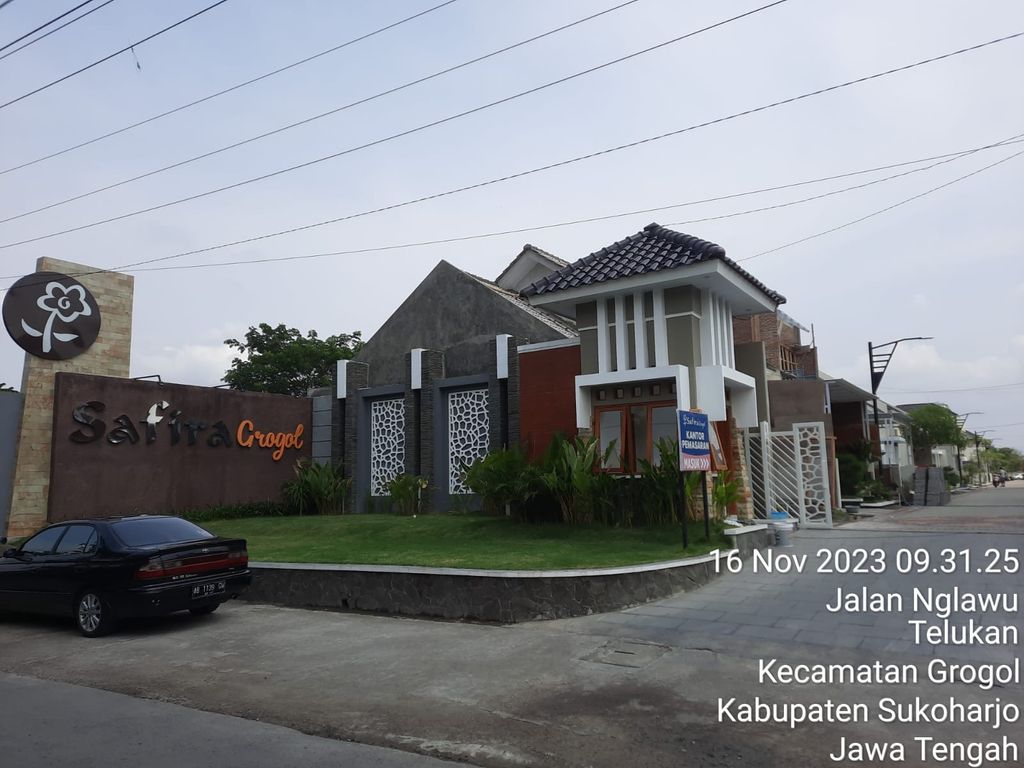 foto gerbang perumahan SAFIRA GROGOL