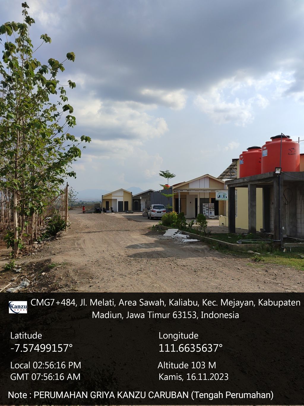 foto gerbang perumahan GRIYA KANZU CARUBAN