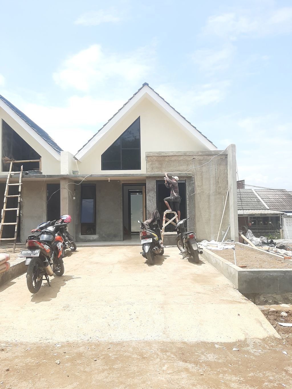 foto tampak rumah tipe 36/72 Plus perumahan PURI ALAM CEMPAKA