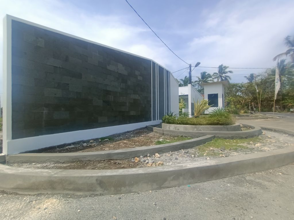 foto gerbang perumahan ARTHA MANSION