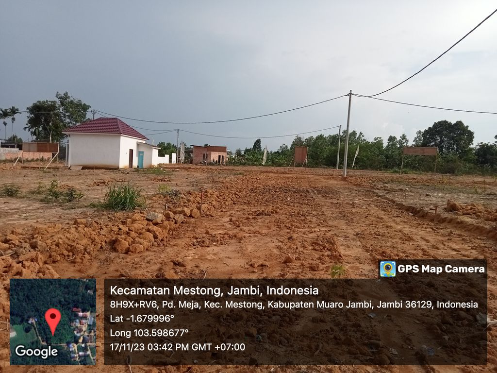 foto posisi tengah perumahan MAHKOTA RAYA