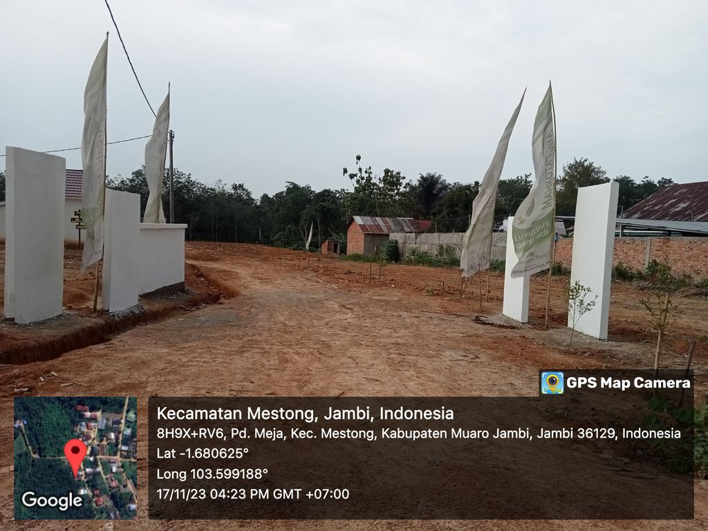foto gerbang perumahan MAHKOTA RAYA