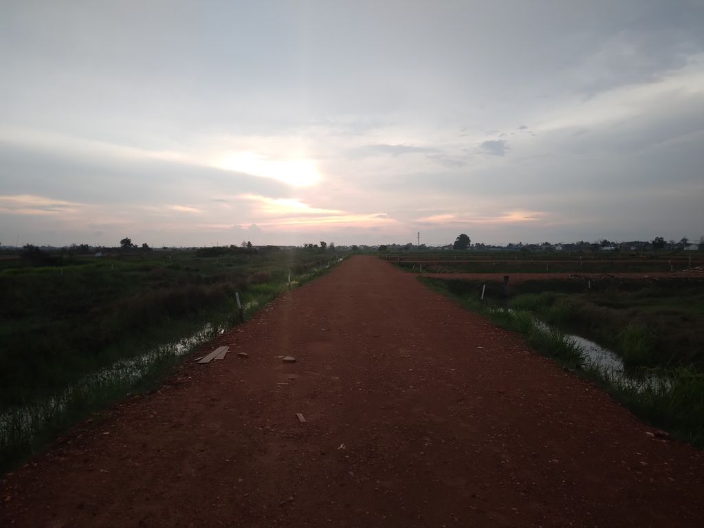 foto posisi tengah perumahan SANTARA Rez