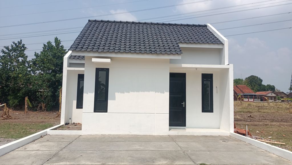 foto contoh rumah perumahan GRIYA BULAN
