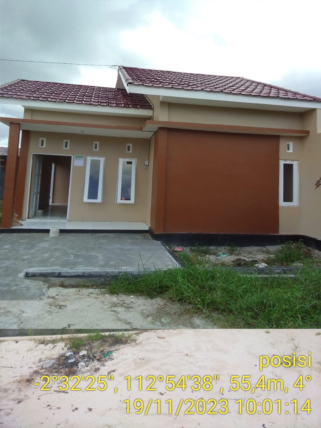 foto contoh rumah perumahan CITRA KIRANA 2.1