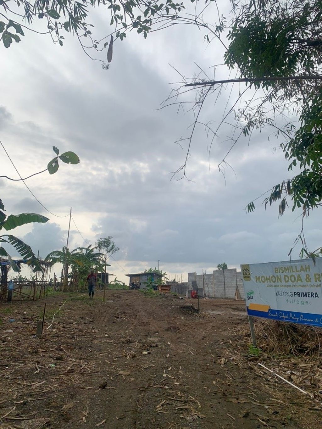 foto gerbang perumahan KREONG PRIMERA VILLAGE