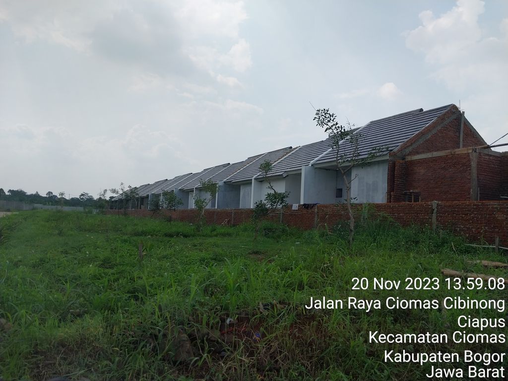 foto posisi tengah perumahan BUKIT AYANA CIOMAS