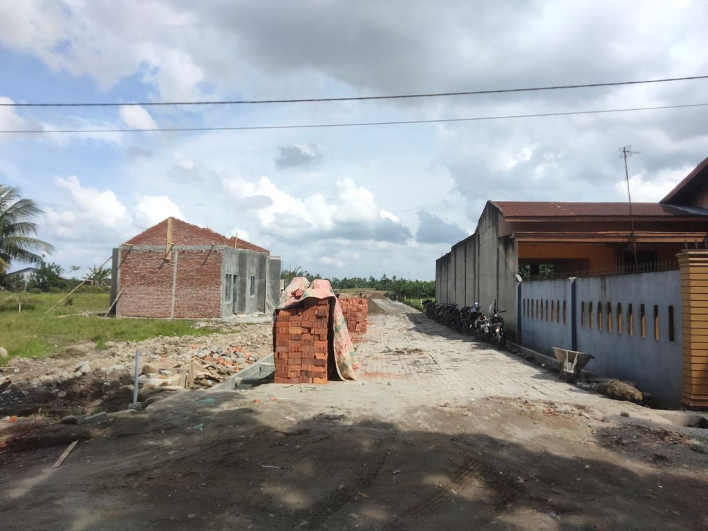 foto gerbang perumahan PALM MILALA INDAH PENGEMBANGAN 1