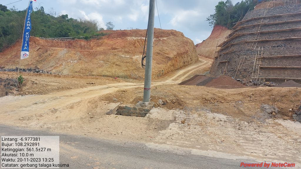 foto gerbang perumahan Perumahan Talaga Kusuma