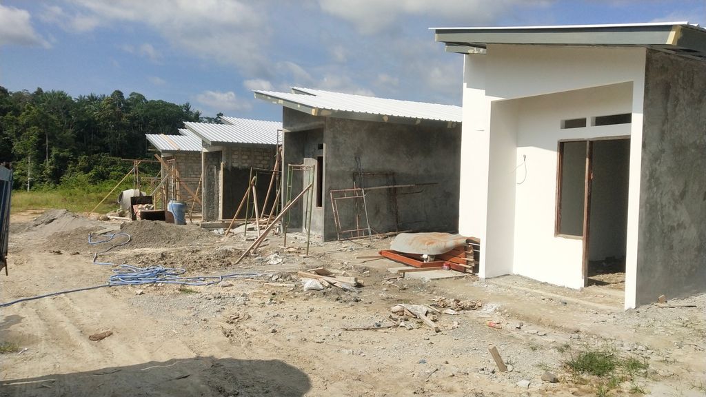 foto tampak rumah tipe 36 perumahan GRAHA SURI