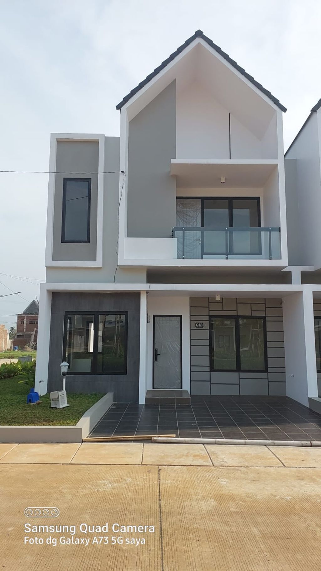 foto tampak rumah tipe 68/84 perumahan PERUMAHAN PERMATA CIMANGGIS THP 2