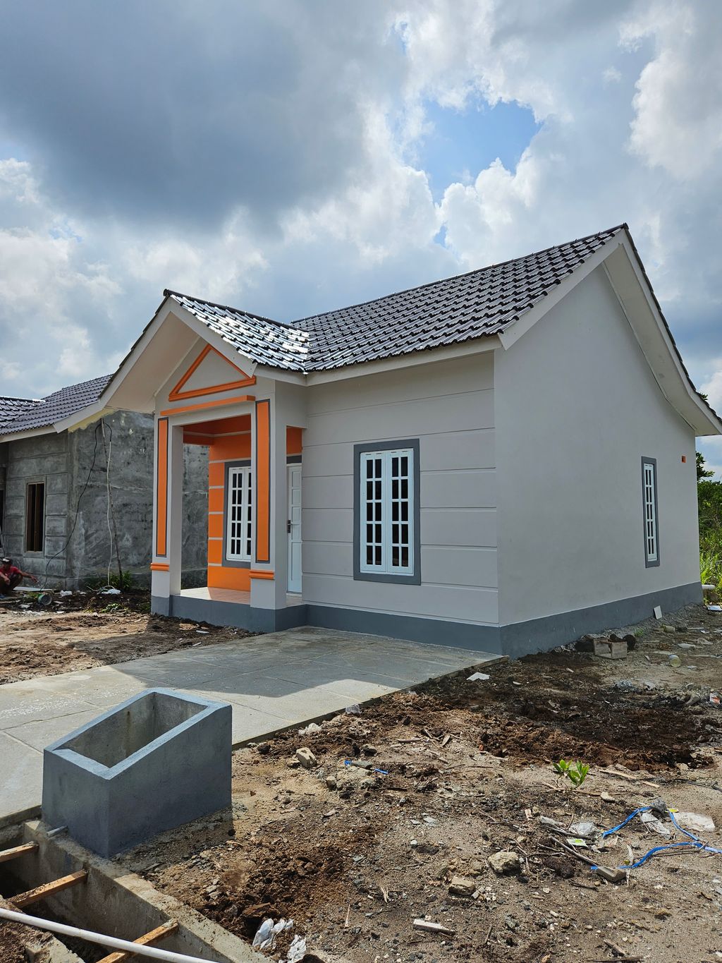 foto posisi tengah perumahan PERUMAHAN CASADOVA KALIBATA