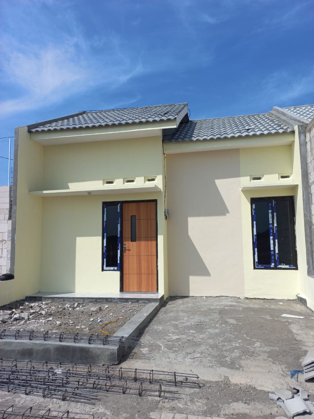 foto tampak rumah tipe 30 perumahan SAFIRA RESIDENCE TAHAP 2