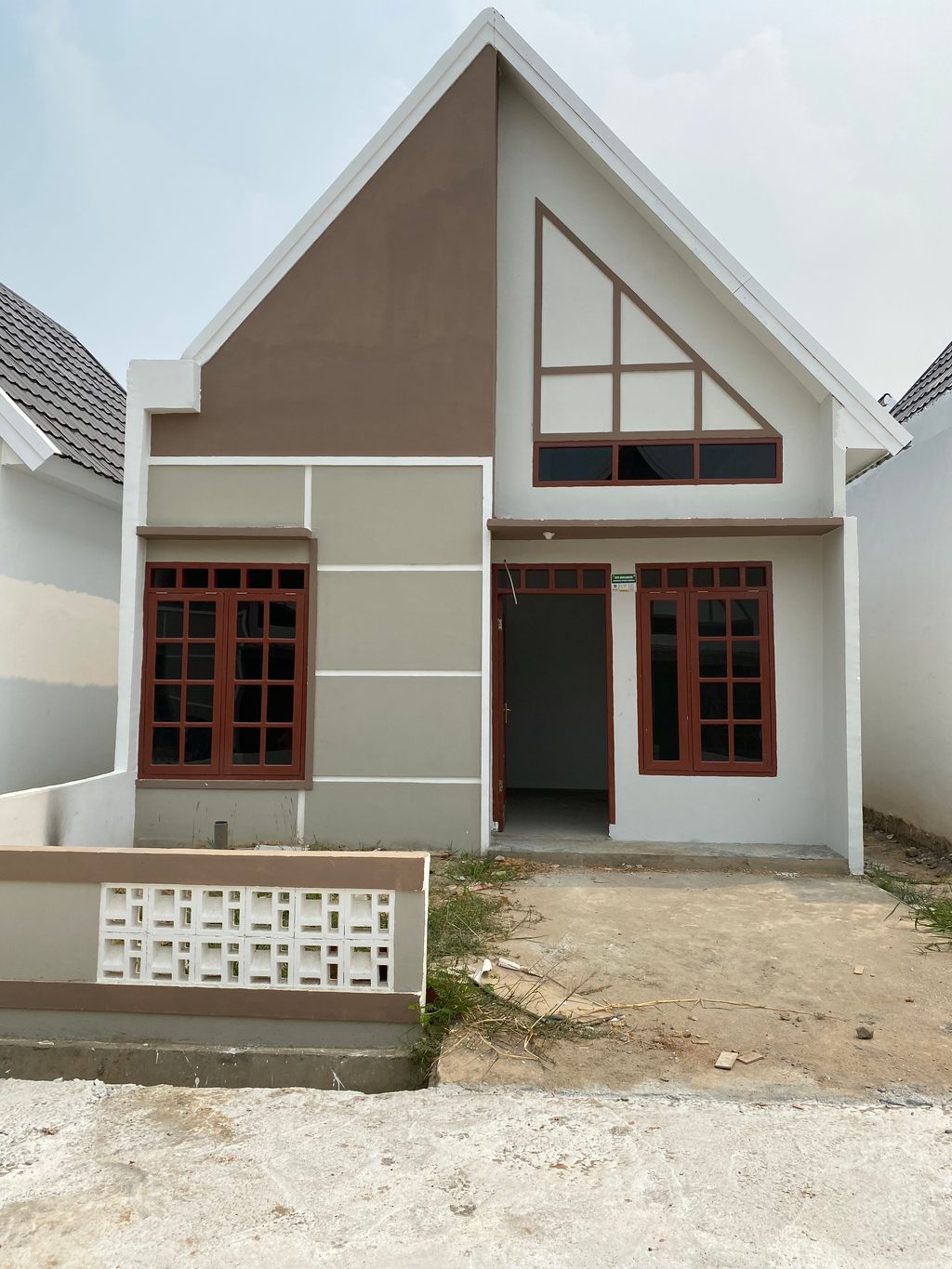 foto contoh rumah perumahan PERUMAHAN GRAND FAMILI CERIA 1C