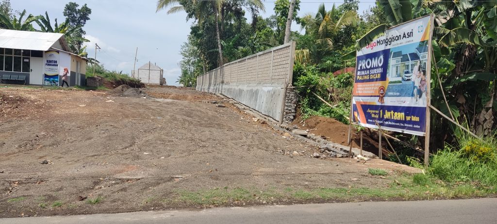 foto gerbang perumahan GRIYA MANGGISAN ASRI