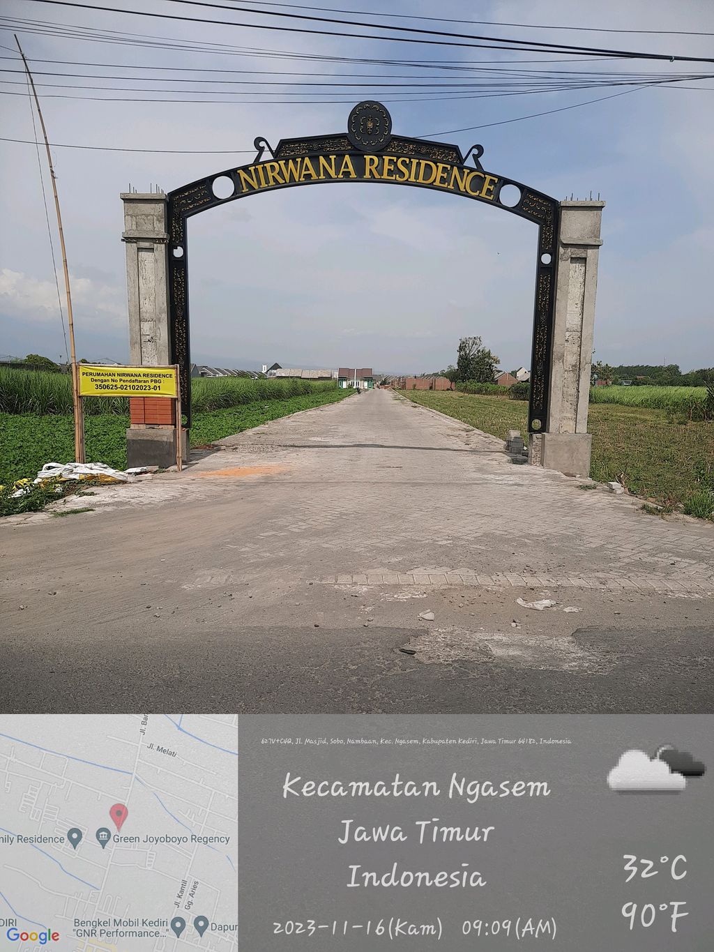 foto gerbang perumahan NIRWANA RESIDENCE