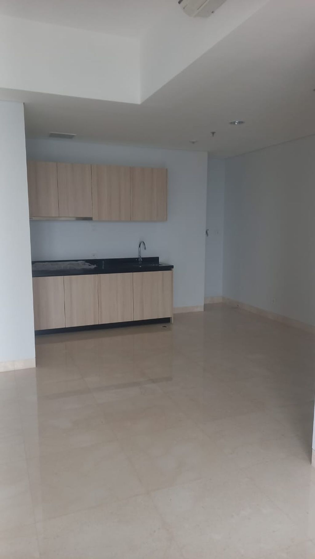 foto tampak rumah tipe Southgate Residence 2 Unit C 2 BR perumahan Southgate Residence