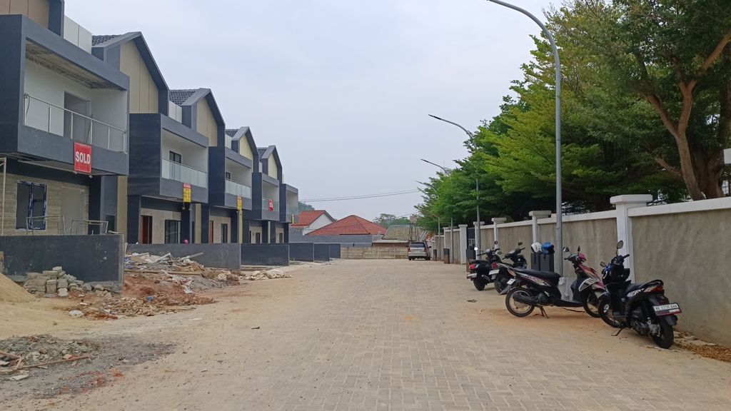 foto posisi tengah perumahan PERUMAHAN BUMI ASRI
