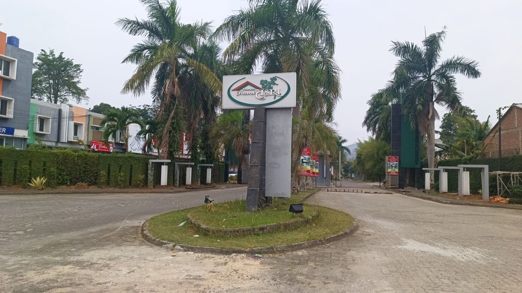 foto gerbang perumahan PERUMAHAN BUMI ASRI