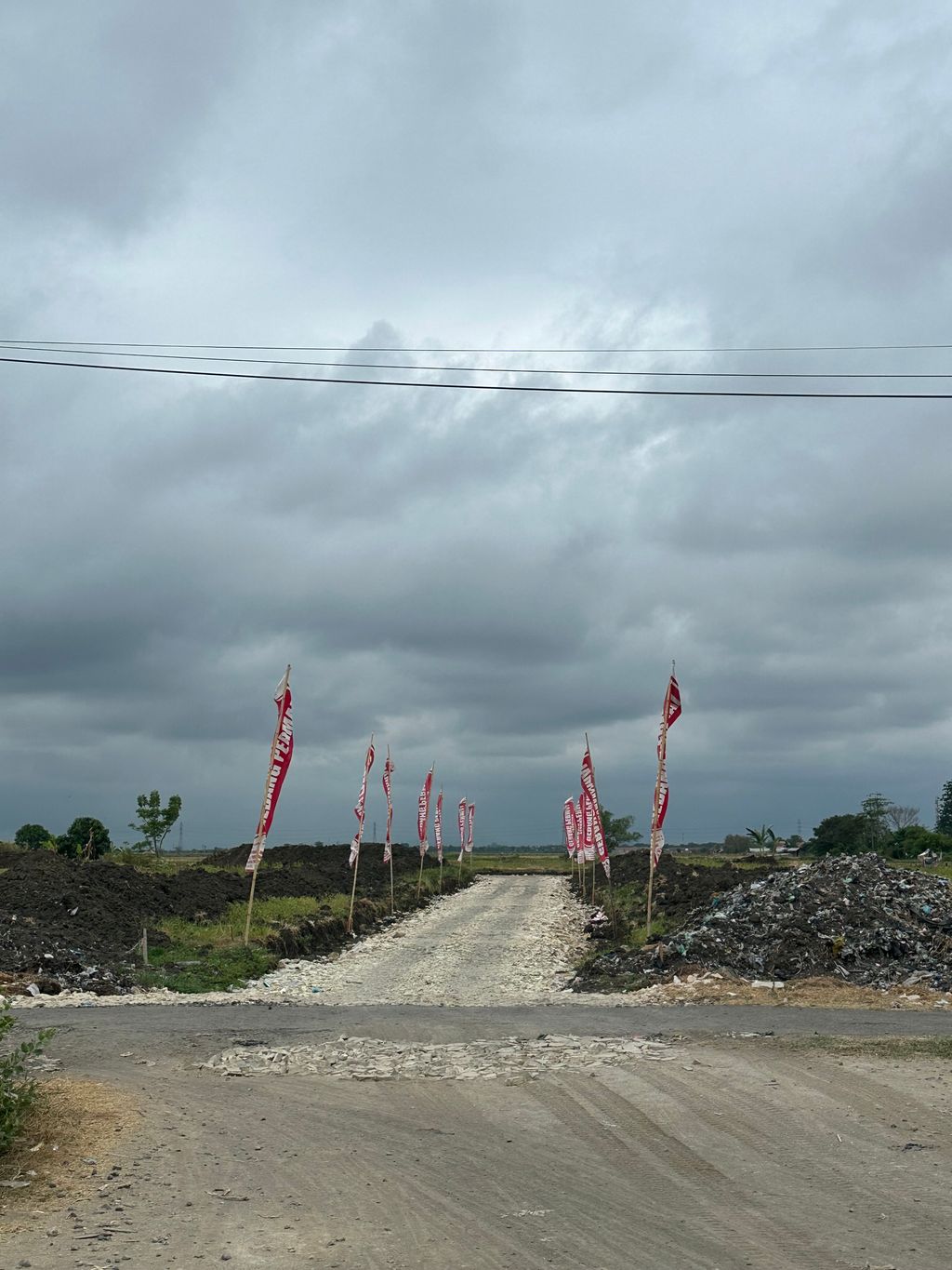 foto gerbang perumahan GEBANG PERMAI