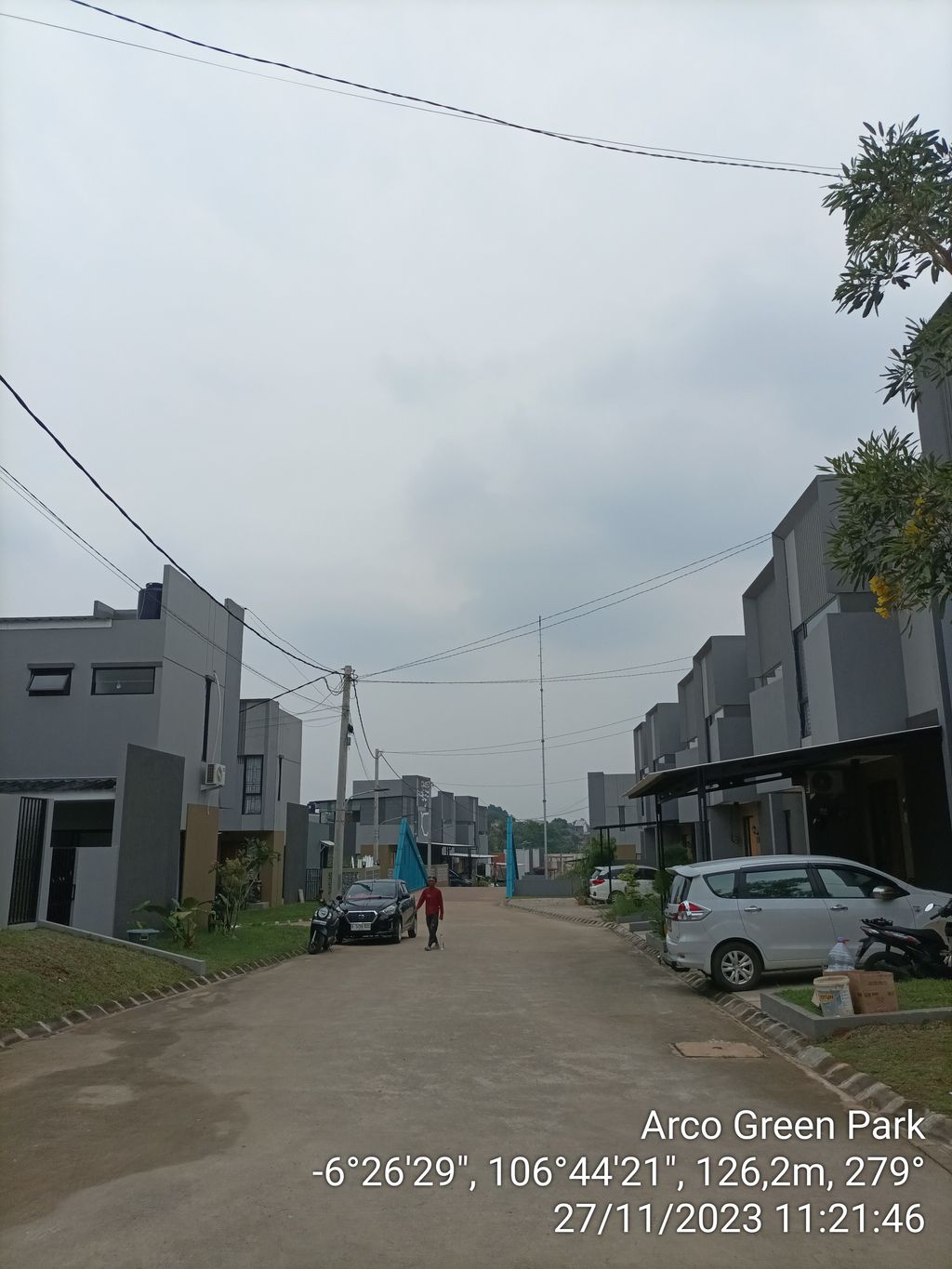 foto posisi tengah perumahan ARCO GREEN PARK