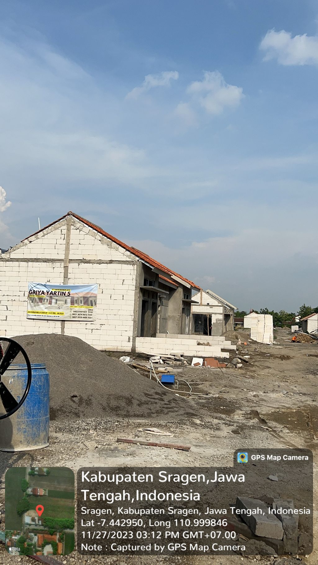 foto gerbang perumahan Griya Yartin 5
