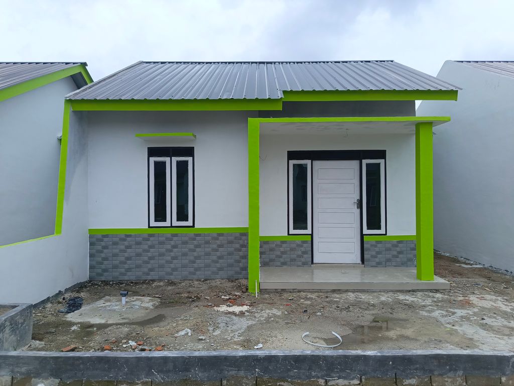foto contoh rumah perumahan MUTIARA KARMILA 2