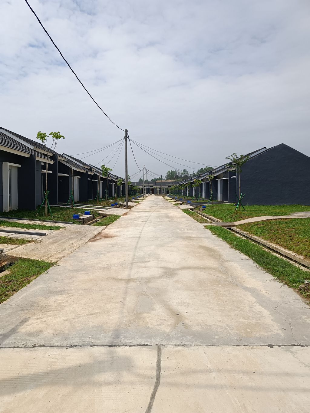 foto posisi tengah perumahan MODERNLAND CILEJIT-PASAI TIMUR
