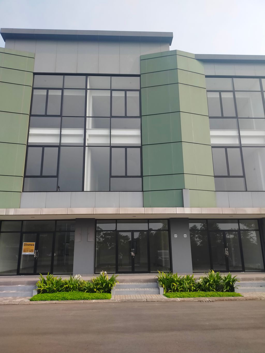 foto tampak rumah tipe U+ perumahan TERRACE 9 BLOK AB, SUVARNA SUTERA