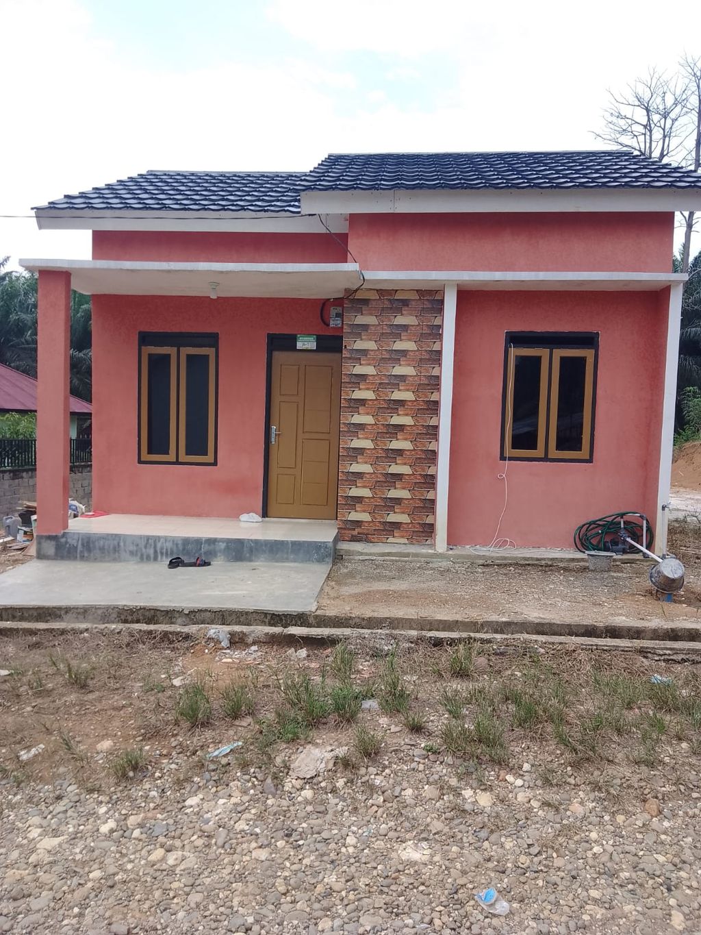 foto tampak rumah tipe 36 perumahan Mulya Regency