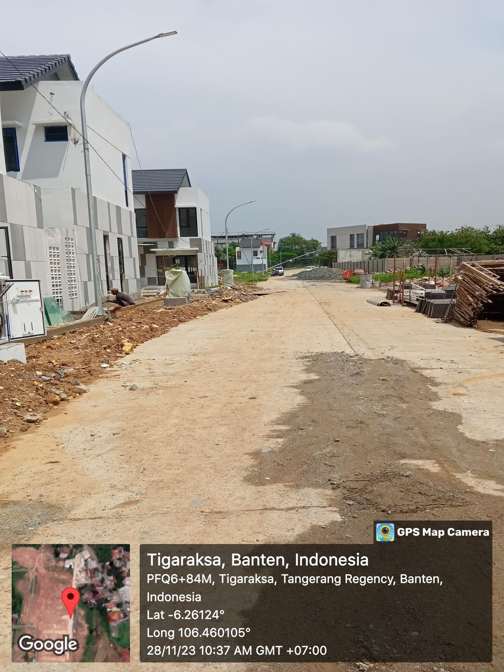 foto posisi tengah perumahan GRAND ALMAS RESIDENCE