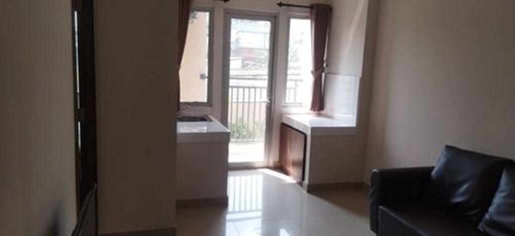 foto tampak rumah tipe G1BRC (RW 01-17) perumahan Sudirman Suites Apartment