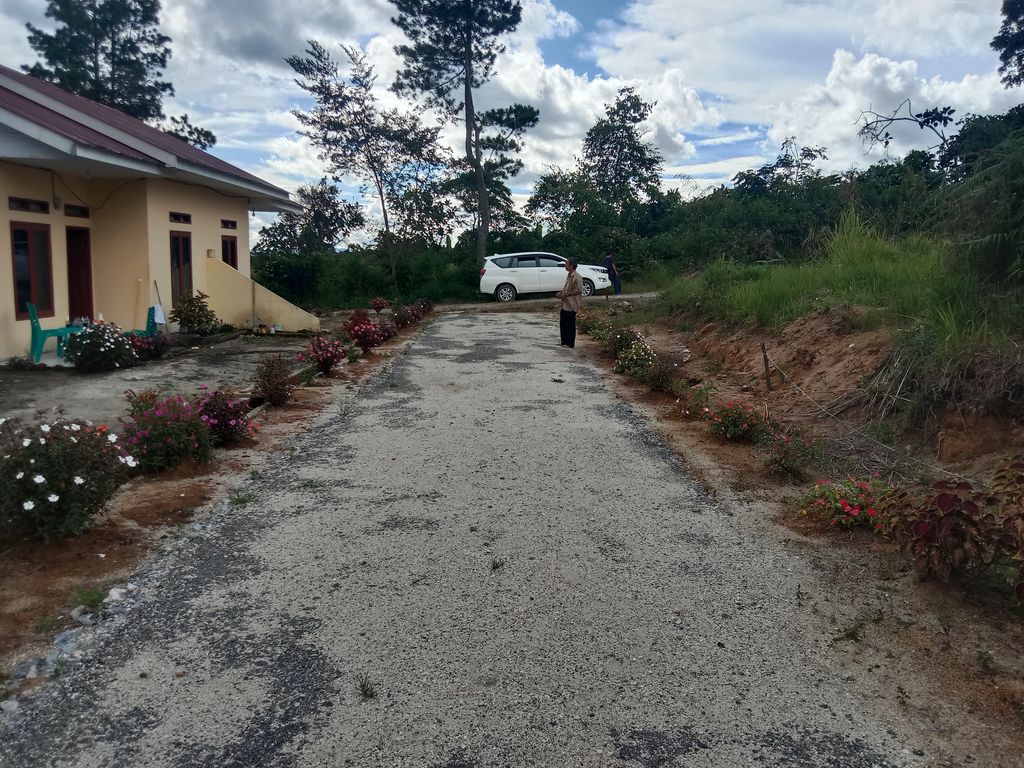 foto posisi tengah perumahan Tongam Residence