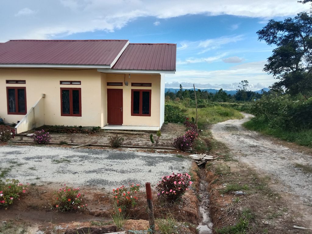 foto gerbang perumahan Tongam Residence