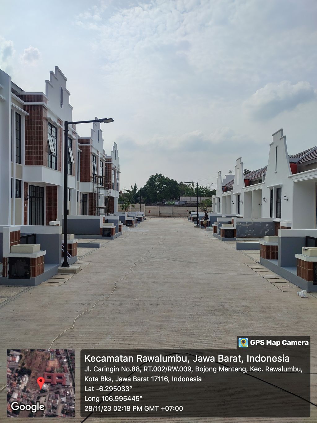foto posisi tengah perumahan LODJI RESIDENTIE
