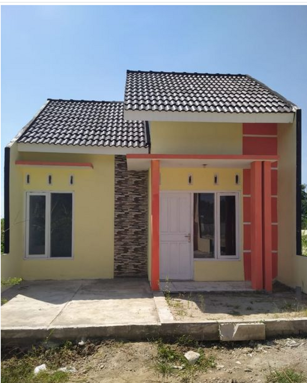 foto tampak rumah tipe 30/60 PMK 2023 perumahan KEBONAGUNG VIEW
