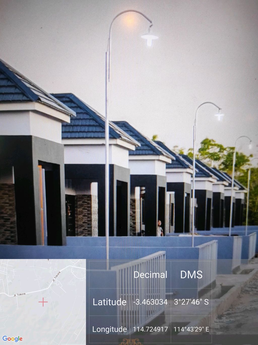 foto gerbang perumahan CITRA MANDIRI RESIDENCE TRIKORA