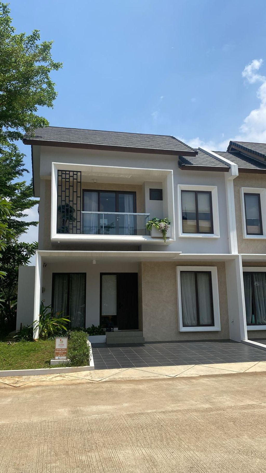 foto tampak rumah tipe AGASTHYA perumahan PERUMAHAN ASANA RESIDENCE THP 2