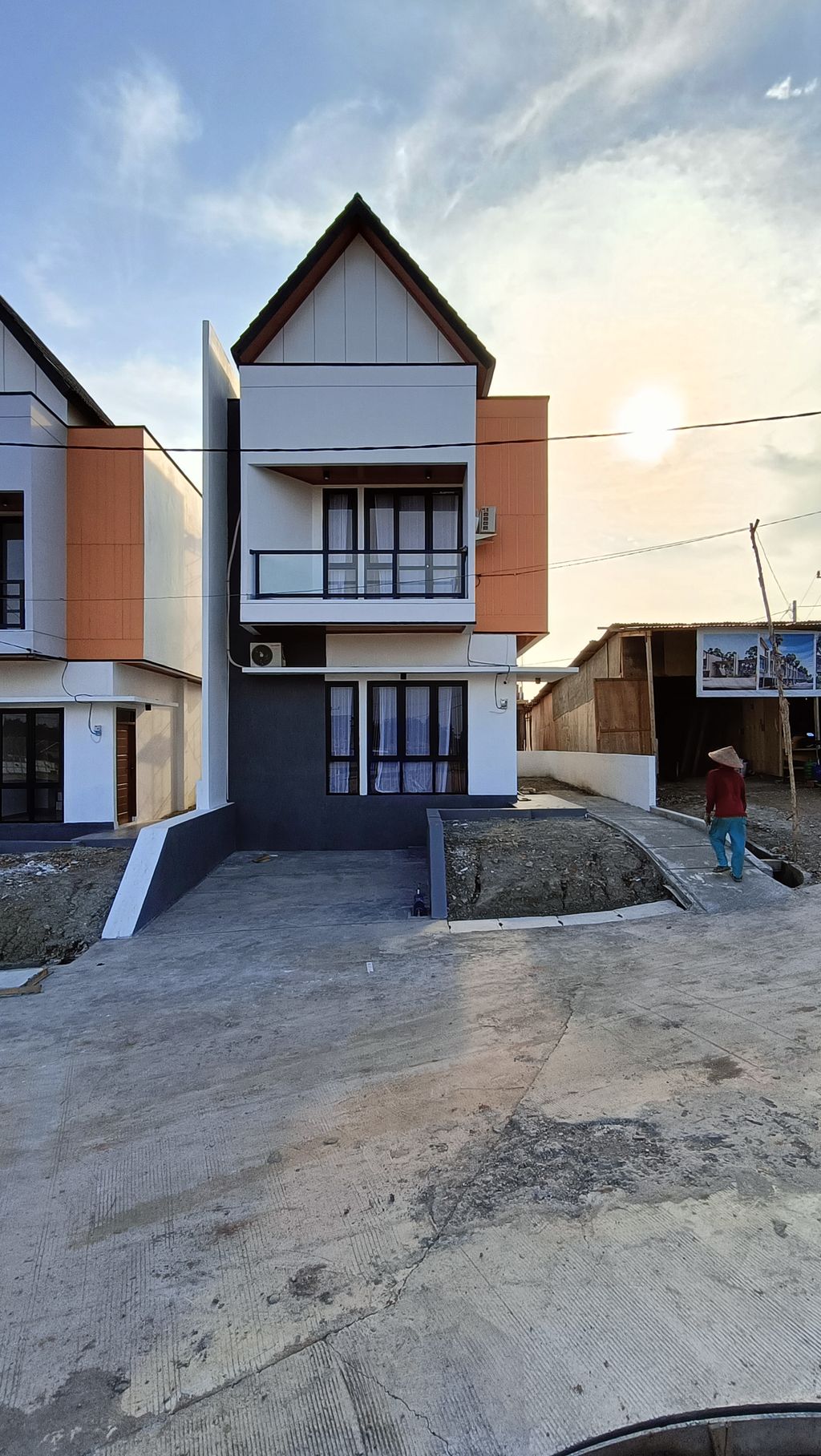 foto contoh rumah perumahan GRAND ELBRUS
