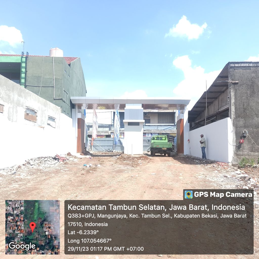 foto gerbang perumahan ROYAL TAM TAMBUN